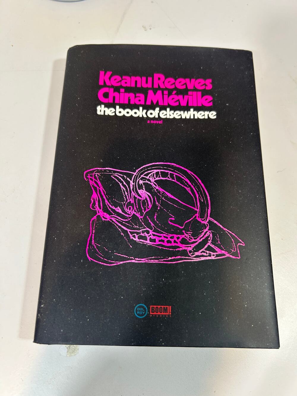 Keanu Reeves & China Mieville The Book of Elsewhere Hardcover Brand New Cover